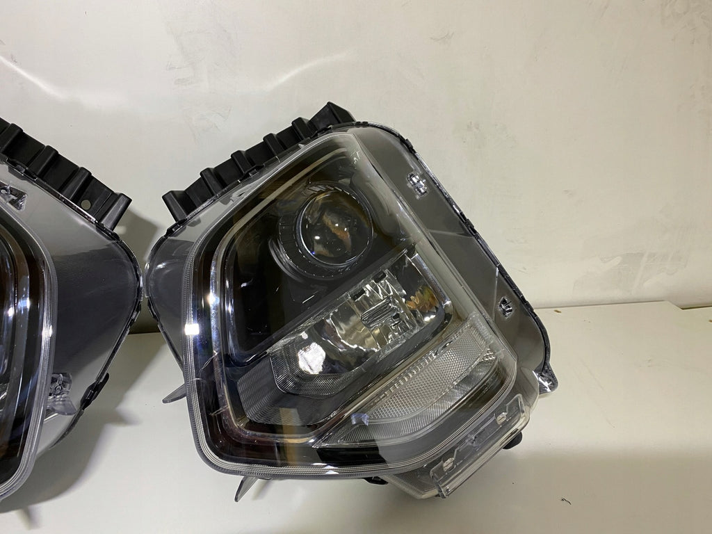 Frontscheinwerfer Hyundai Santa Fe Ein Stück (Rechts oder Links) Headlight