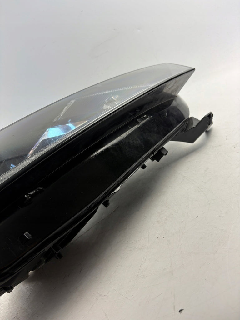 Frontscheinwerfer Skoda Octavia IV 5E4941016A LED Rechts Scheinwerfer Headlight SCH6479864431kn