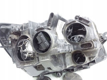 Laden Sie das Bild in den Galerie-Viewer, Frontscheinwerfer VW Transporter Caravelle 7E1941015AC 90073564 FALSE Headlight SCH7699993379pj