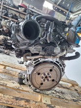 Laden Sie das Bild in den Galerie-Viewer, Motor Mazda 5 LF6P 2.0 155PS 210TKm Benzin Engine Unkomplett
