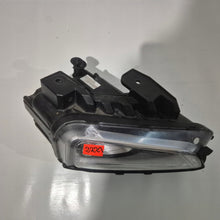 Laden Sie das Bild in den Galerie-Viewer, Frontscheinwerfer Hyundai Kona J9921-21120 Full LED Rechts Headlight SCH6326233241qh