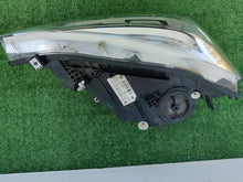 Laden Sie das Bild in den Galerie-Viewer, Frontscheinwerfer BMW F30 8738718-02 Rechts Scheinwerfer Headlight SCH1338489287fg