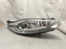 Laden Sie das Bild in den Galerie-Viewer, Frontscheinwerfer Ford Fiesta I Rechts Scheinwerfer Headlight SCH6218674644kl