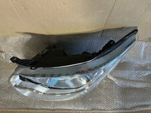 Load image into Gallery viewer, Frontscheinwerfer Ford Transit BK3113D153BF Links Scheinwerfer Headlight SCH4427444288et