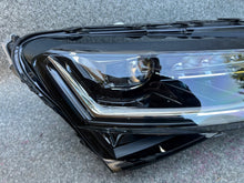 Laden Sie das Bild in den Galerie-Viewer, Frontscheinwerfer Skoda Superb III 3V1941016D Rechts Scheinwerfer Headlight SCH8581394789nt