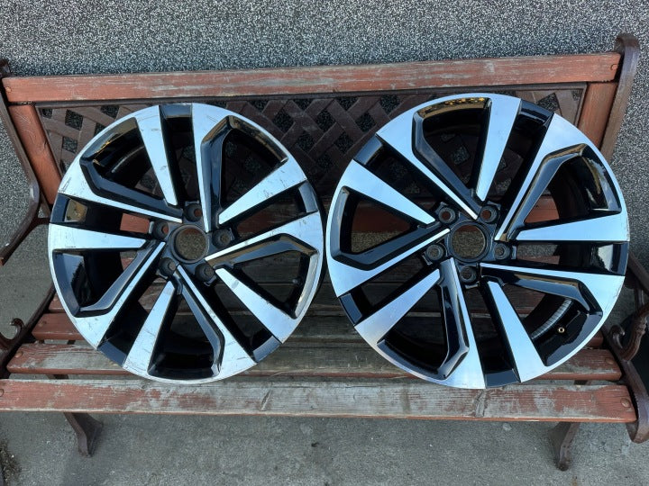 1x Alufelge 17 Zoll 7.0" 5x112 45ET 2GA601025R VW T-Roc Rim Wheel FEL9526381771dt