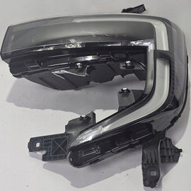 Frontscheinwerfer Nissan Interstar Master III 260609073R Links Headlight SCH4549284248gx