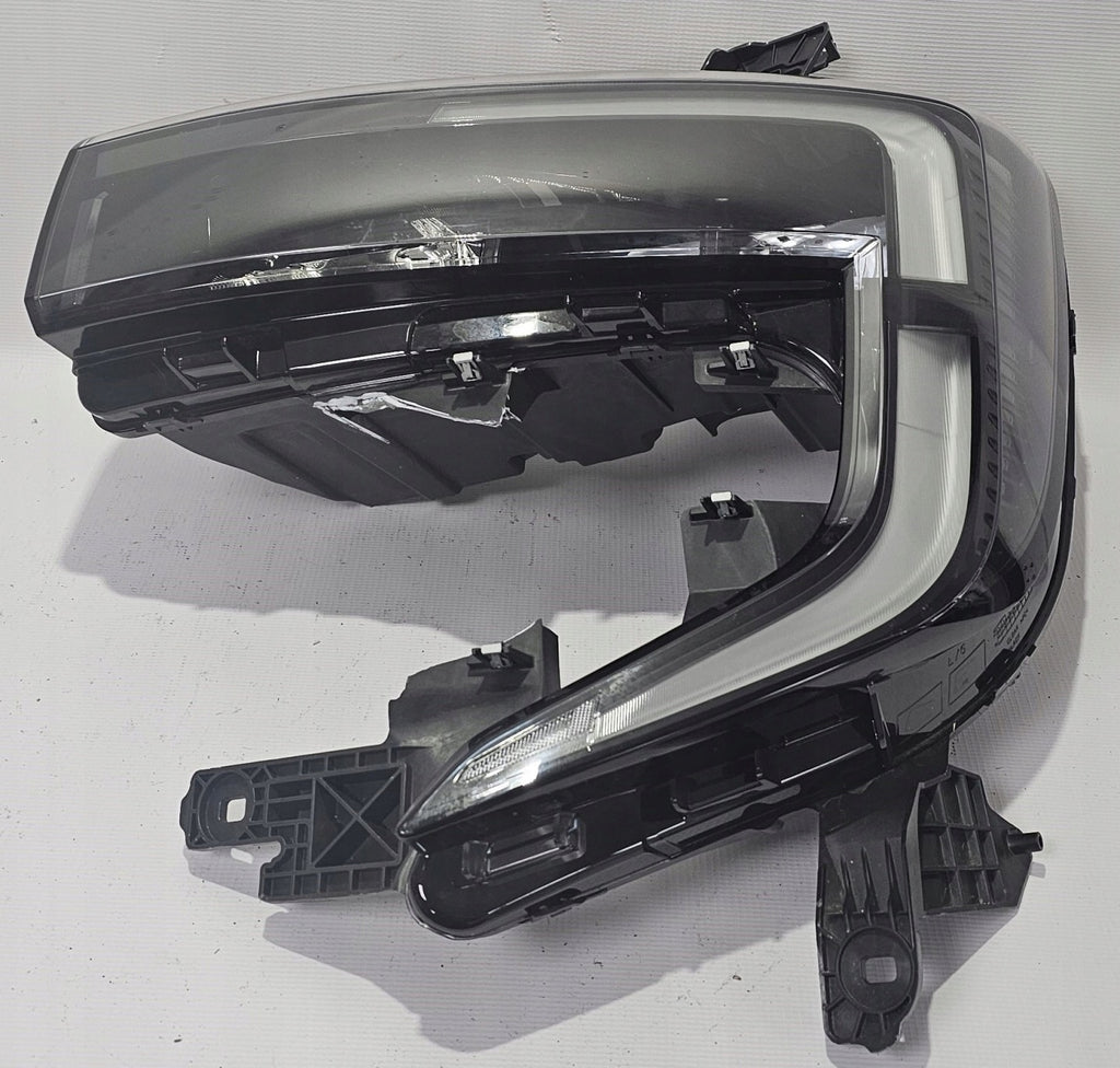 Frontscheinwerfer Nissan Interstar Master III 260609073R Links Headlight SCH4549284248gx