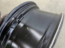 Load image into Gallery viewer, 1x Alufelge 19 Zoll 7.5" 5x112 50ET Glanz Schwarz 10A601025H VW Id.3 Rim Wheel FEL4754887612gv