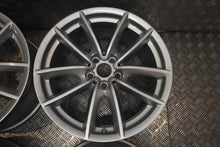 Laden Sie das Bild in den Galerie-Viewer, 4x Alufelge 18 Zoll 8.5" 5x112 44ET Glanz Silber 6880684 BMW X5 G05 G06 FEL1369618479cn