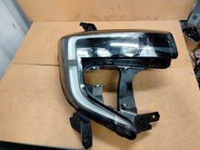 Load image into Gallery viewer, Frontscheinwerfer Renault Master 260106174R Rechts Scheinwerfer Headlight SCH9414635785ge