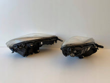 Laden Sie das Bild in den Galerie-Viewer, Frontscheinwerfer Fiat Doblo 51810672 51810671 Ein Satz Scheinwerfer Headlight SCH2500959804wx