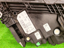 Load image into Gallery viewer, Frontscheinwerfer BMW 5 G30 5A388E3 5A388E4 Full LED Rechts oder Links SCH2781773420lp