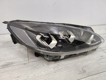 Laden Sie das Bild in den Galerie-Viewer, Frontscheinwerfer Ford Kuga LV4B-13W029-AK Rechts Scheinwerfer Headlight SCH9541797882on