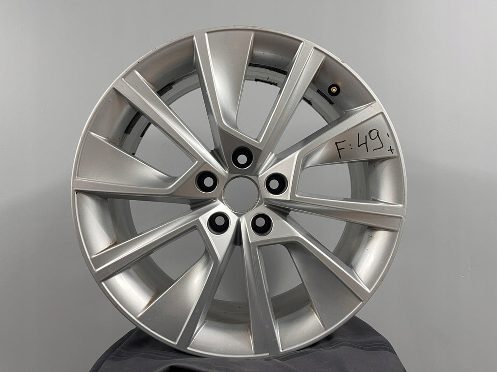 1x Alufelge 18 Zoll 7.5" 5x112 48ET Glanz Silber 5E3601025K Skoda Octavia FEL6542610118sp