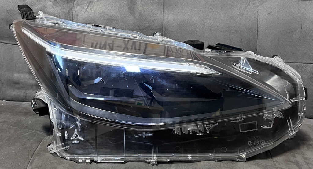 Frontscheinwerfer Toyota Yaris Cross 81110-0D312 Full LED Rechts Headlight SCH9340258874ne