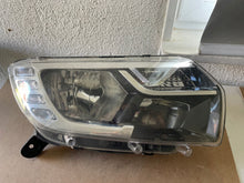 Load image into Gallery viewer, Frontscheinwerfer Dacia Logan Sandero II 90141065 90141066 Rechts oder Links
