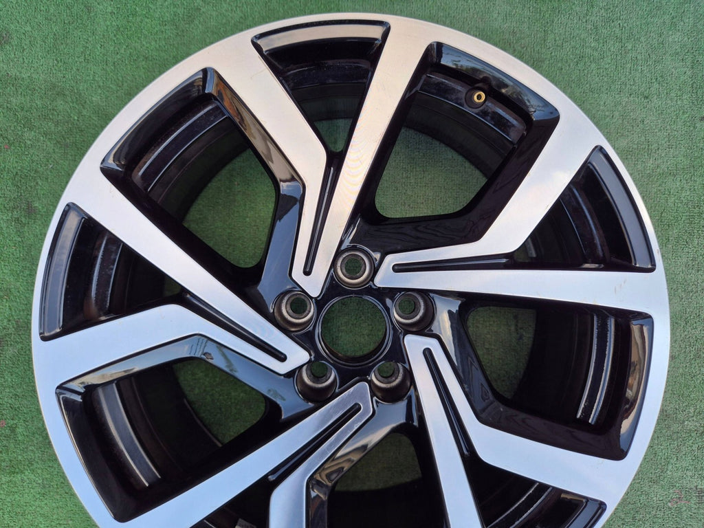 1x Alufelge 18 Zoll 5x100 2G0601025AS VW Polo Rim Wheel FEL8259361107wp