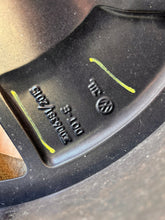 Load image into Gallery viewer, 1x Alufelge 19 Zoll 8.0" 5x112 45ET Glanz Grau 11A601025 Mg I Rim Wheel FEL6862163446qr