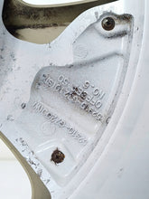 Load image into Gallery viewer, 1x Alufelge 16 Zoll 6.5" 5x114.3 50ET 52910-G7210 Hyundai Ioniq Rim Wheel FEL2878985338wq
