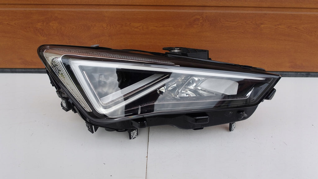 Frontscheinwerfer Seat Tarraco 5FB941008 LED Rechts Scheinwerfer Headlight