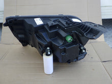 Laden Sie das Bild in den Galerie-Viewer, Frontscheinwerfer Jeep 52218715 Rechts Scheinwerfer Headlight SCH4571423914ym