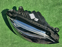Laden Sie das Bild in den Galerie-Viewer, Frontscheinwerfer Mercedes-Benz W205 A2059065504KZ Full LED Rechts Headlight SCH3940271794hs