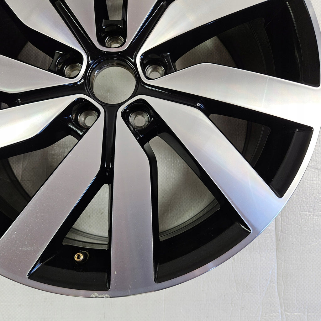 1x Alufelge 18 Zoll 7.5" 5x112 35ET 7N0601025P VW Sharan Rim Wheel FEL9352147360jp