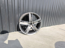 Laden Sie das Bild in den Galerie-Viewer, 1x Alufelge 19 Zoll 8.0&quot; 5x112 8V0601025AS Audi A3 Rim Wheel