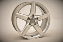 Load image into Gallery viewer, 4x Alufelge 18 Zoll 8.0" 5x112 47ET Glanz Silber 8K0601025D Audi A4 B8 Rim Wheel FEL1621223019rw