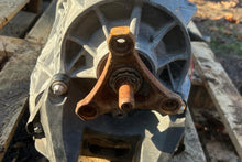 Laden Sie das Bild in den Galerie-Viewer, Getriebe Mercedes-Benz 2052705802 A2052705802 20201867 7252710901 Automatik