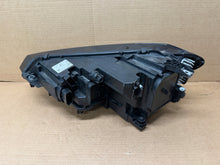 Laden Sie das Bild in den Galerie-Viewer, Frontscheinwerfer VW Touran 5TB941082D Rechts Scheinwerfer Headlight SCH3350744867cq