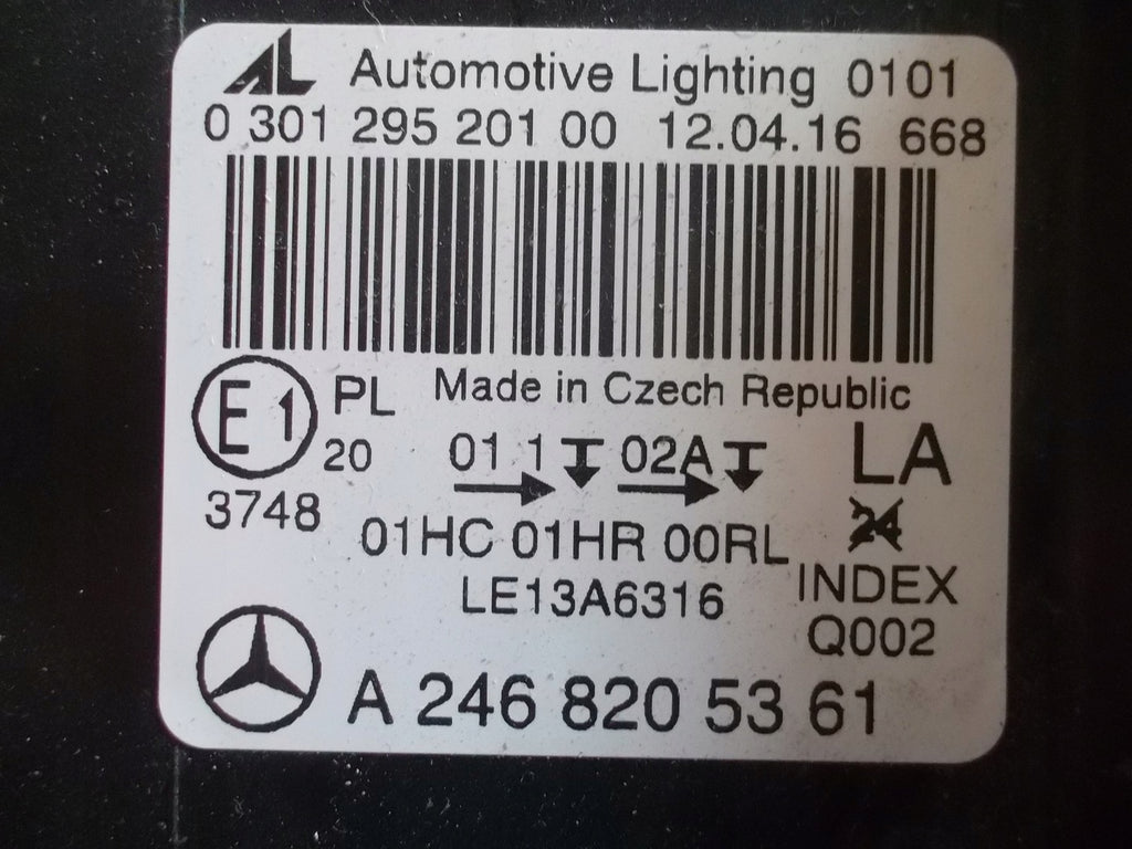 Frontscheinwerfer Mercedes-Benz W246 A2468205361 A2468205461 Rechts oder Links SCH8939690408ib