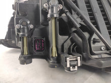 Laden Sie das Bild in den Galerie-Viewer, Frontscheinwerfer Audi Q3 Links Scheinwerfer Headlight SCH1331562518hv