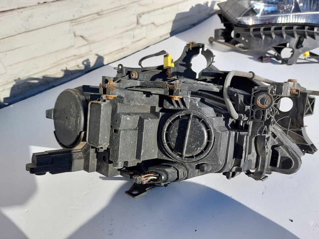 Frontscheinwerfer Audi A4 B8 8K0941004L 8K09410003L Rechts oder Links SCH4347766988on