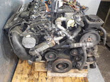 Laden Sie das Bild in den Galerie-Viewer, Motor BMW 5 E60 E61 M57D30 3.0 Diesel Engine Komplett