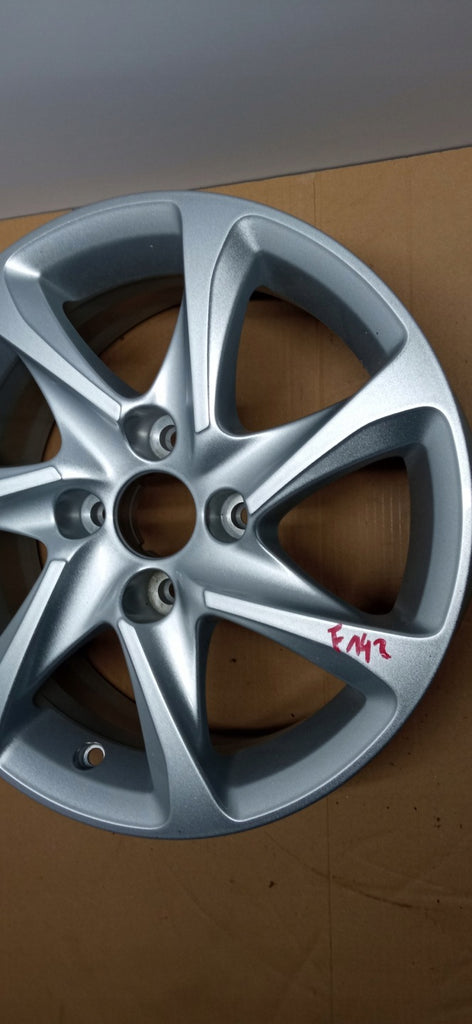 1x Alufelge 15 Zoll 6.0" 4x108 23ET Glanz Silber 9673773577 Peugeot 208 FEL5812710565eg