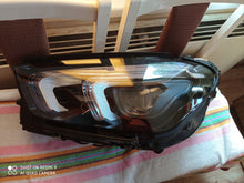 Laden Sie das Bild in den Galerie-Viewer, Frontscheinwerfer Mercedes-Benz Gle A1679060303 LED Links Scheinwerfer Headlight
