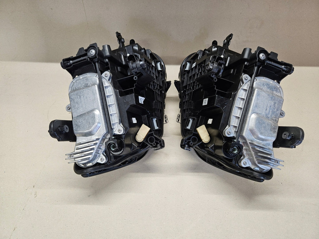 Frontscheinwerfer VW T-Roc 2GA941035AF 2GA941036AF LED Ein Satz Headlight SCH8079564853no