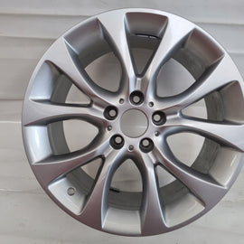 1x Alufelge 19 Zoll 9.0