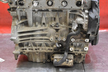 Load image into Gallery viewer, Motor Volvo V40 D5204T6 2.0 150PS 110kW 2013 Diesel Engine Unkomplett MOT5621358452fy