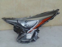Laden Sie das Bild in den Galerie-Viewer, Frontscheinwerfer Toyota Prius Ein Stück (Rechts oder Links) Headlight SCH5952107193mb
