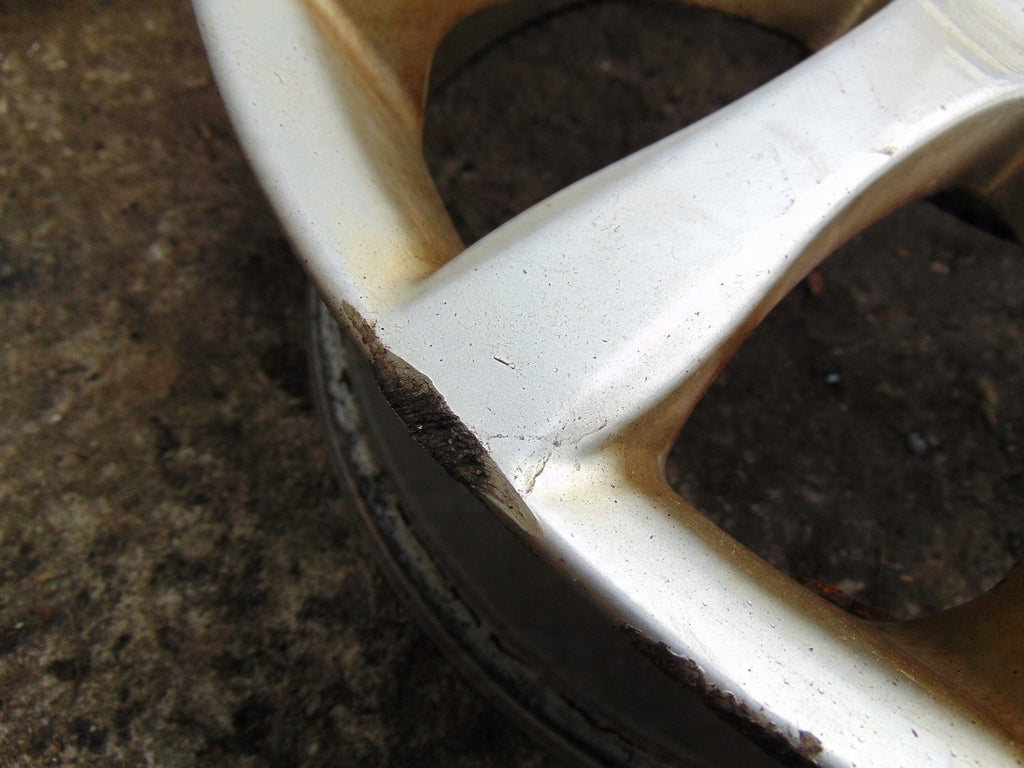 1x Alufelge 17 Zoll 7.5" 5x114.3 45ET Silber PZ474-T0677-Z Toyota Avensis