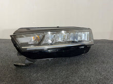 Laden Sie das Bild in den Galerie-Viewer, Frontscheinwerfer Skoda Octavia IV 5E4941015 LED Links Scheinwerfer Headlight SCH7209149641lh