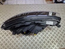 Load image into Gallery viewer, Frontscheinwerfer Skoda Kamiq 658941015 LED Links Scheinwerfer Headlight SCH9462489074ar