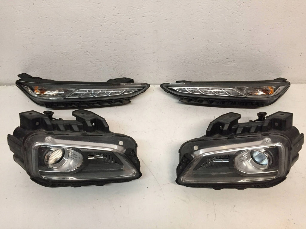 Frontscheinwerfer Hyundai Kona Ein Satz Scheinwerfer Headlight SCH3230285915ct