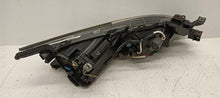 Laden Sie das Bild in den Galerie-Viewer, Frontscheinwerfer Mazda 6 Links Scheinwerfer Headlight SCH4055750702ej