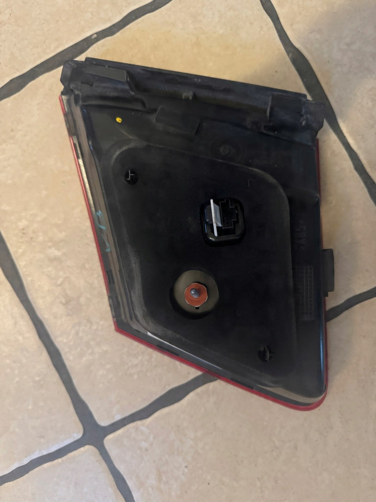 Rückleuchte Mercedes-Benz W212 A2129061903 Links Rearlight