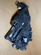 Load image into Gallery viewer, Frontscheinwerfer Seat Leon 5FB941007F Links Scheinwerfer Headlight