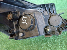 Laden Sie das Bild in den Galerie-Viewer, Frontscheinwerfer Kia Ceed 92101-1H0XX Links Scheinwerfer Headlight